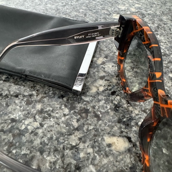 FENDI Sunglasses -100% Authentic - SYLVY FF 0106/S - Picture 6 of 6